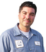 photo: Rene Ruiz, local guaranteed pest control services in Los Angeles County
